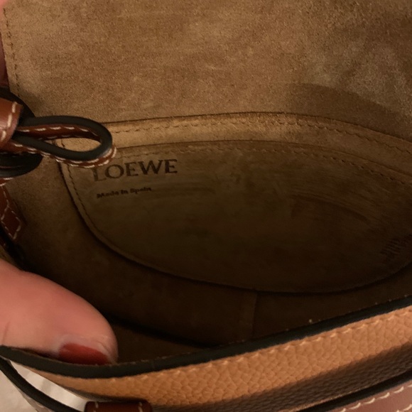 Loewe grained calfskin mini gate bag - Picture 4 of 4